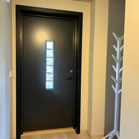 Cozy, New For Rent With Proximity To Beautiful Nature Apartman Hjelmeland
